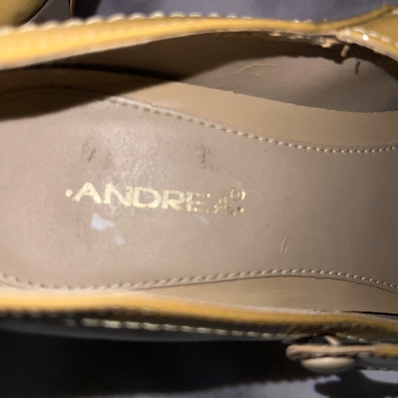 Andrea woman’s patent Mary Jane styled leather heels - Picture 12 of 14